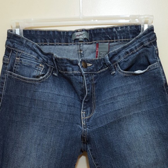 RW&CO Premium Capri Jeans. - Picture 2 of 6